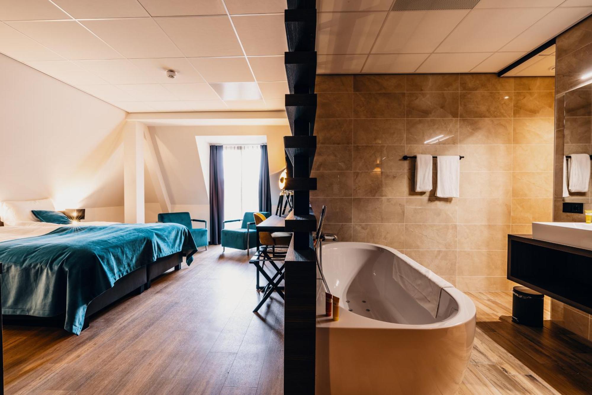 Hotel Hoogeveen Exteriör bild